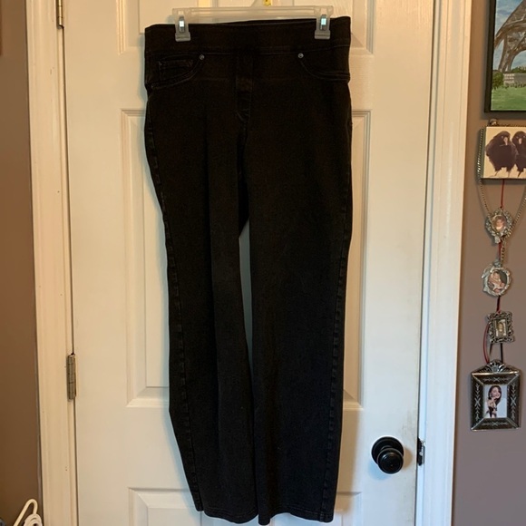 Black stretchy quality jeggings - Picture 1 of 9